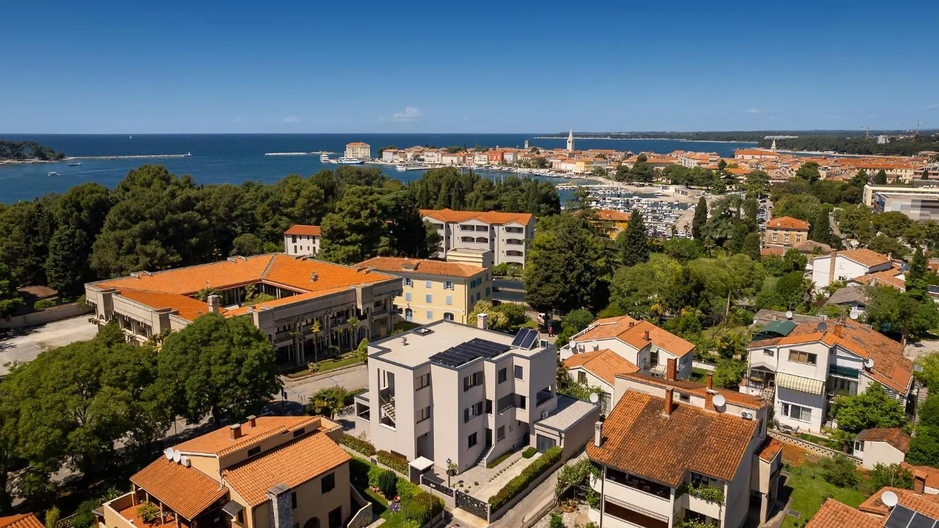 Maneo Lux Διαμέρισμα Πόρετς